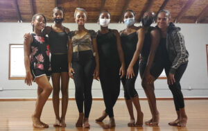 Image of 4 Kayla Harley and Charlita Shuster with dance students after the workshop